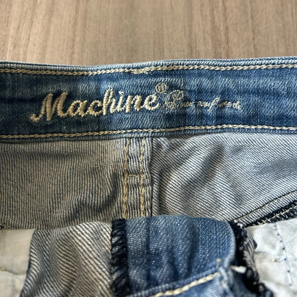 Distressed Shorts - Picture 14 of 17